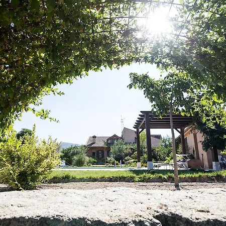 El Capricho De Los Montes 3* Las Navillas
