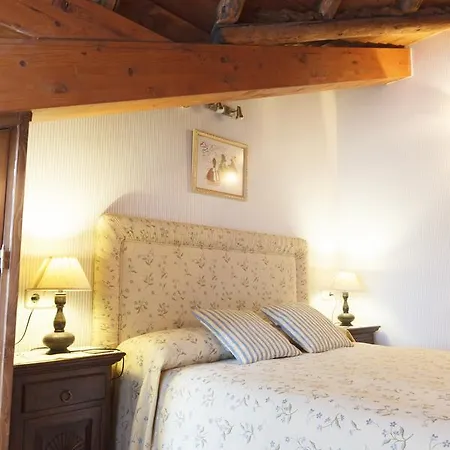 El Capricho De Los Montes Bed and Breakfast